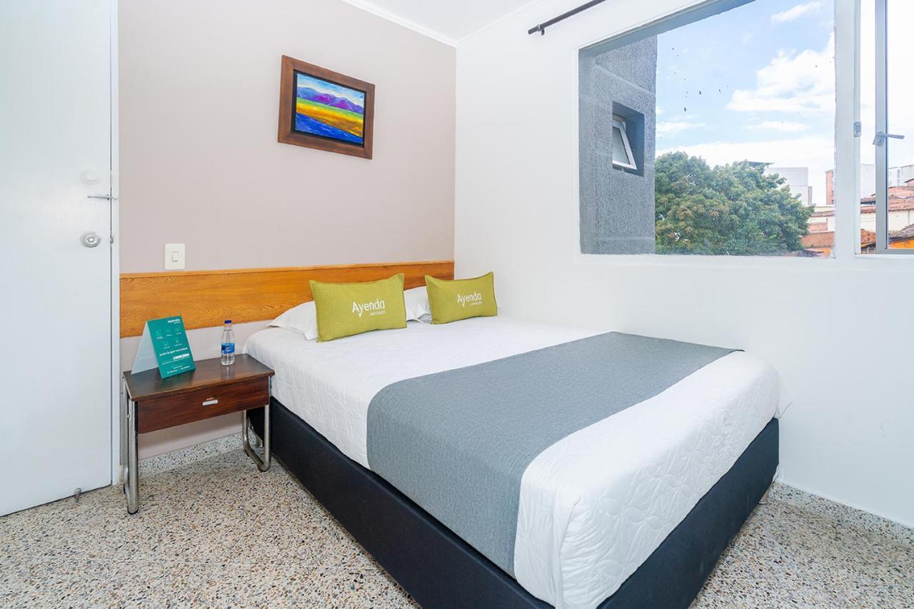 Hotel Oasis ريونيغرو المظهر الخارجي الصورة