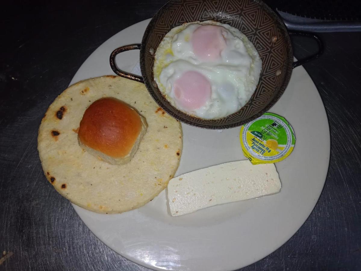 Hotel Oasis ريونيغرو المظهر الخارجي الصورة
